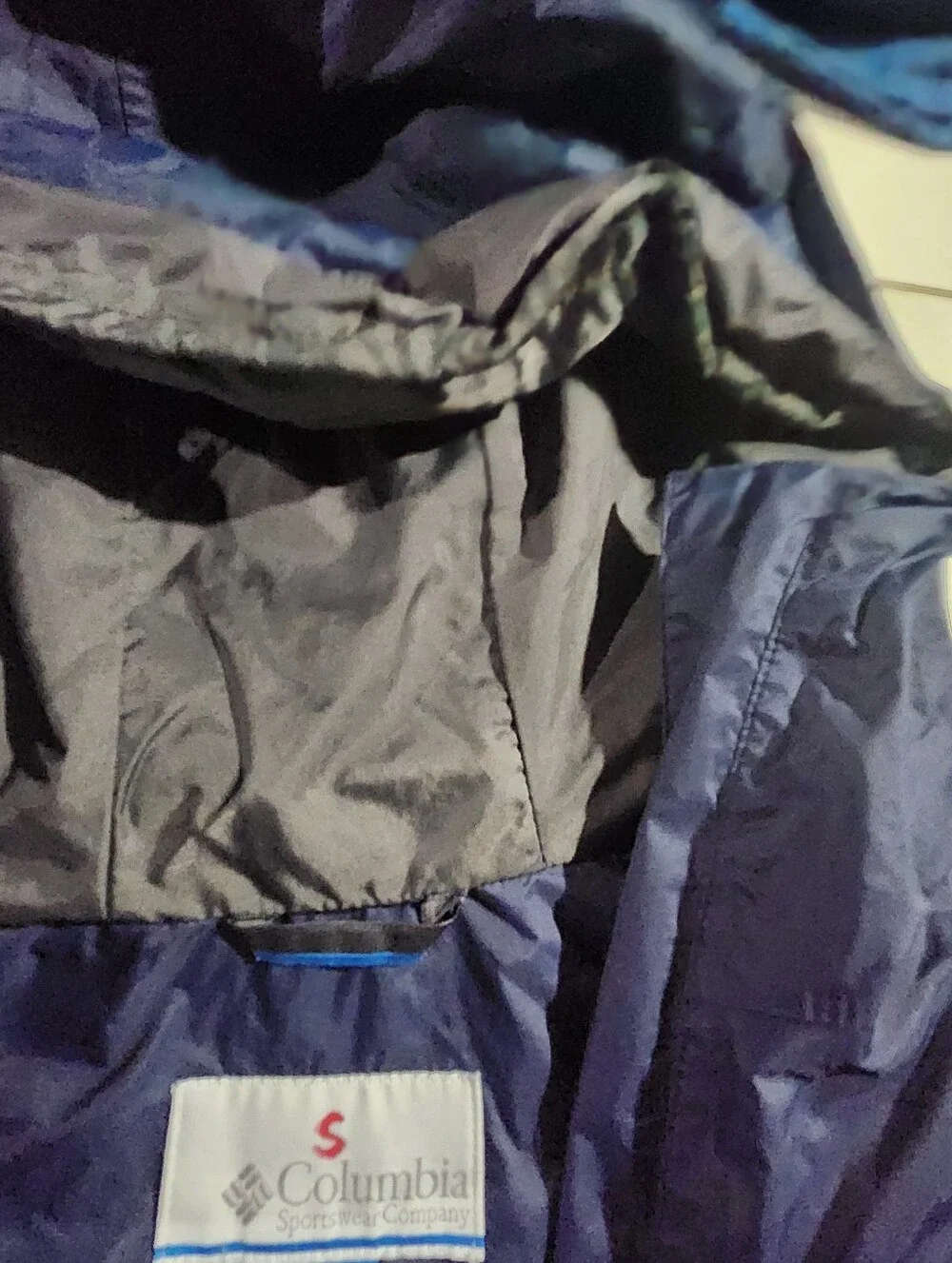 Columbia Navy and Gray Adult Hooded Raincoat Size Small